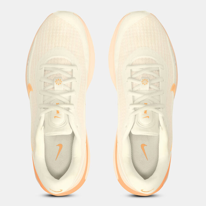 نايكي حذاء الجري جيرني رن رود للنساء أبيض image number 6