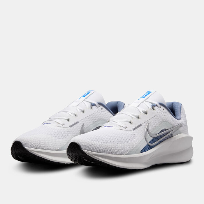 نايكي حذاء الجري داون شيفتر 13 للرجال أبيض image number 1