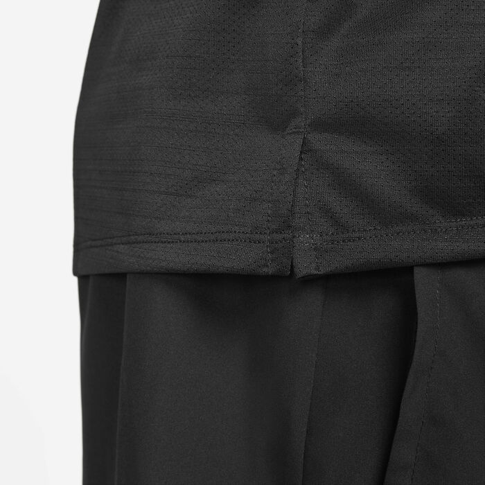 نايكي دراي-فت ميلر تيشيرت الجري بأكمام قصيرة للرجال أسود image number 3