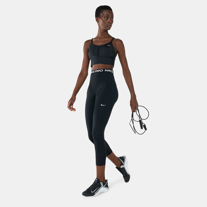 نايكي صدرية رياضية دراي-فت إندي للنساء أسود image number 2