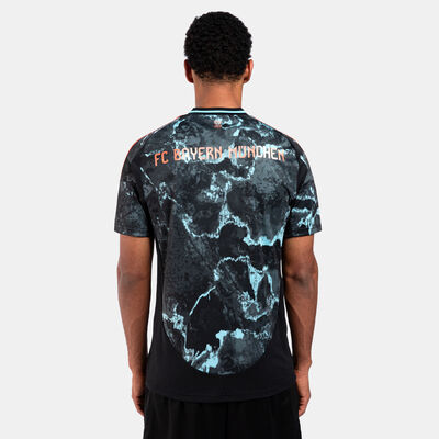 اديداس تيشيرت كرة القدم بايرن ميونيخ 24/25 الاحتياطي ربليكا للرجال أسود