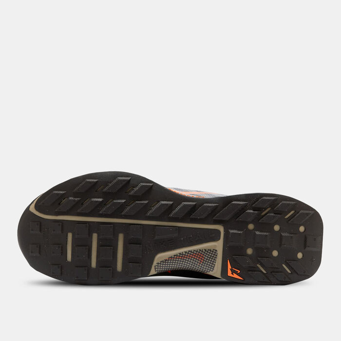 نايكي حذاء الجري يونيبر تريل 3 للرجال بنى image number 3