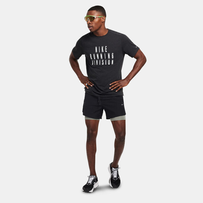 نايكي شورت الجري دراي فت 2 في 1 للرجال أسود image number 2