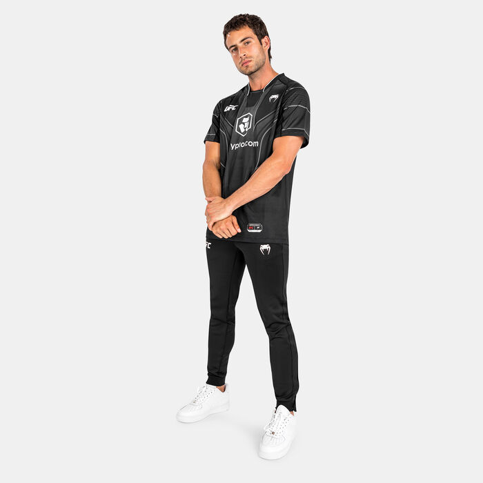 فينوم تيشيرت x يو آف سي اوثنتِك فايت نايت 2.0 ووك-آوت للرجال image number 2