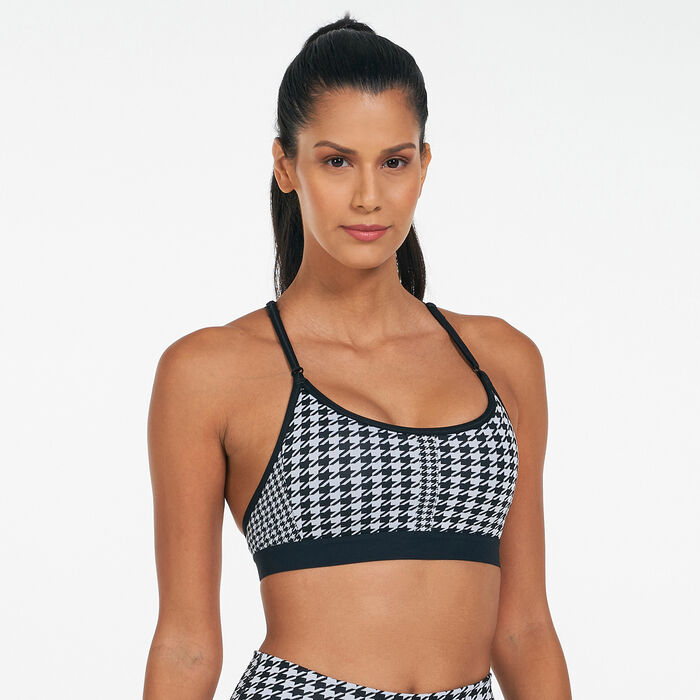 نايكي صدرية رياضية دراي-فت إندي ايكون كلاش للنساء أحمر image number 0