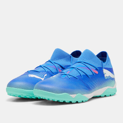 بوما حذاء كرة القدم فيوتشر 7 ماتش لملاعب العشب الصناعي للرجال أبيض