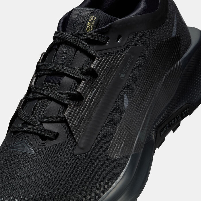 نايكي حذاء الجري بيغاسوس تريل 5 غور-تكس مقاوم للماء للنساء أسود image number 4