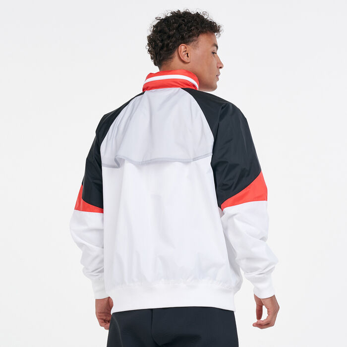 نايكي جاكيت بقبعة ليفربول ويندبريكر للرجال رمادي image number 1