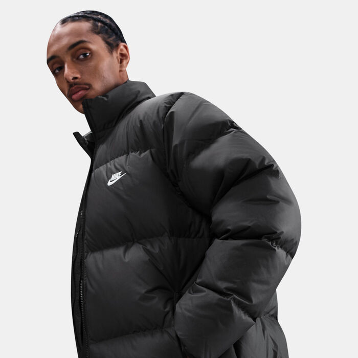 نايكي جاكيت بافر سبورتسوير كلوب ثيرما-فت للرجال أسود image number 6