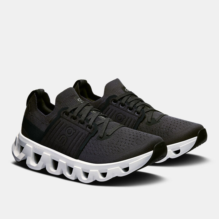 اون حذاء الجري كلاود سويفت 4 للنساء أسود image number 1