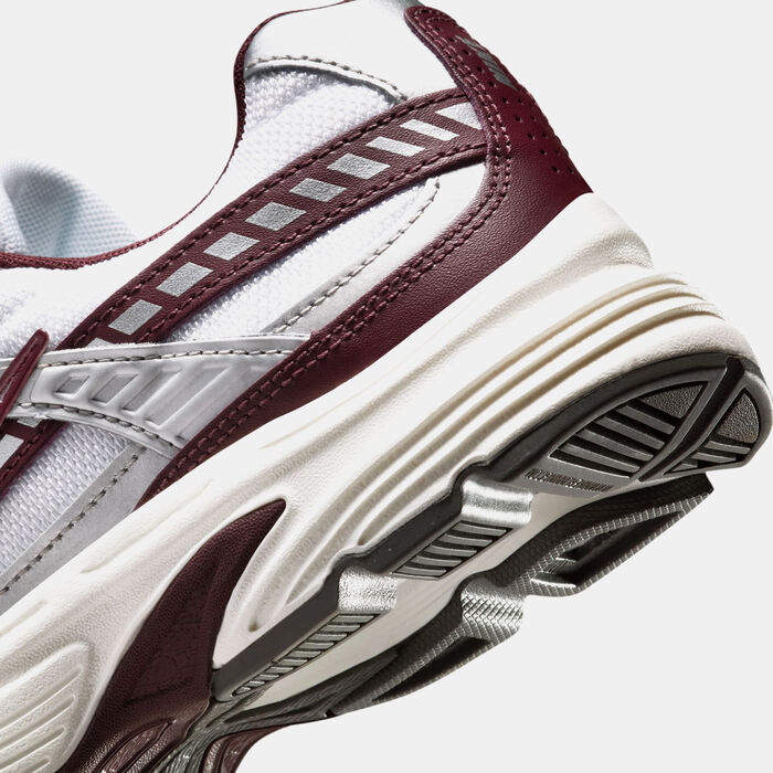 نايكي حذاء إنيشياتور للنساء أبيض image number 5