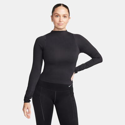 نايكي توب زنفي دراي فت للنساء أسود