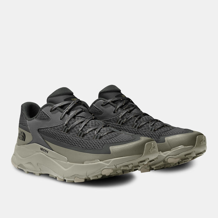 ذا نورث فيس حذاء فيكتيف تارافال هايكينج للرجال رمادي image number 1