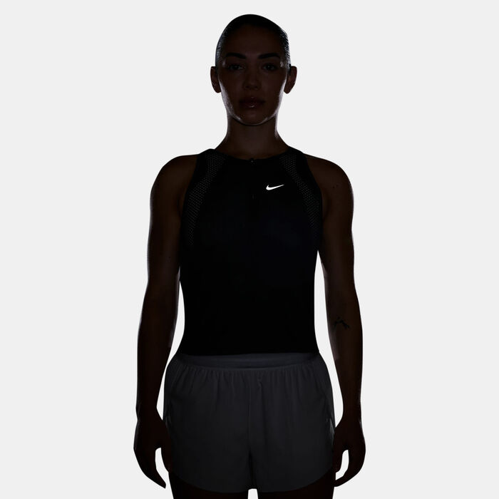 نايكي تيشيرت الجري دراي-فت للنساء أسود image number 3