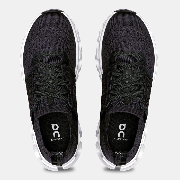 اون حذاء الجري كلاود سويفت 4 للنساء أسود image number 4