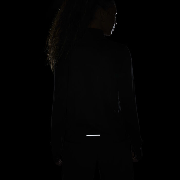 نايكي دراي-فت سويفت UV تيشيرت الجري بربع سحاب للنساء أسود image number 7