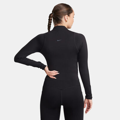 نايكي توب زنفي دراي فت للنساء أسود