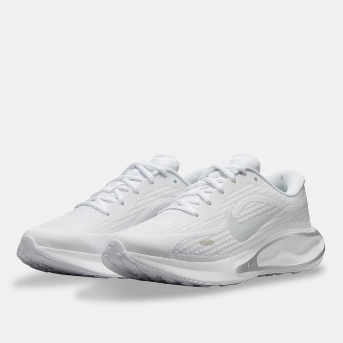 نايكي حذاء الجري الطريق جورني رن للنساء أبيض image number 1