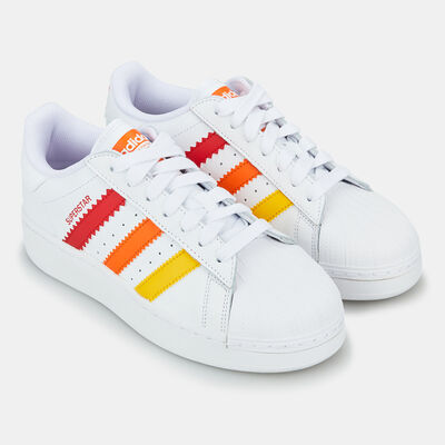 اديداس اورجينال حذاء سوبرستار XLG للنساء أبيض