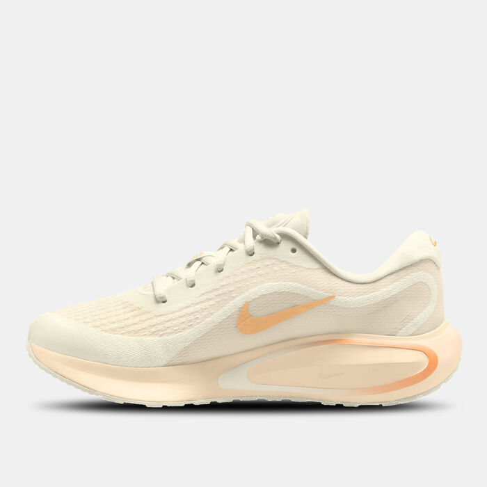 نايكي حذاء الجري جيرني رن رود للنساء أبيض image number 2