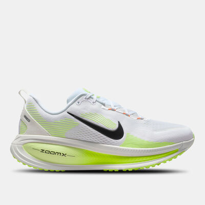 نايكي حذاء الجري فيميرو 18 رود للرجال أبيض