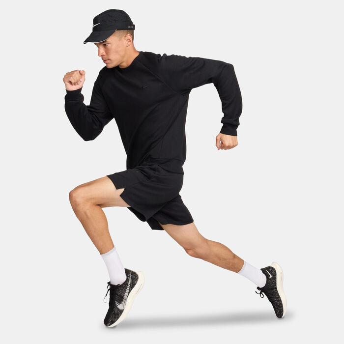 نايكي سويت شيرت برايميري بيرفورمانس من الصوف بتقنية دراي فت وحماية من الأشعة فوق البنفسجية للرجال أسود image number 2