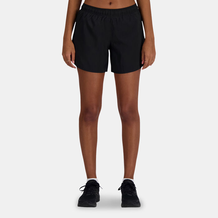 نيو بالانس شورت سبورت إسينشالز للنساء أسود image number 1