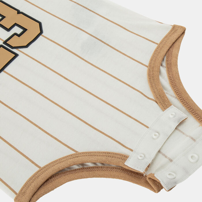 نايكي طقم بدلة رياضية وبودي سوت 23 للأطفال (3 قطع) بنى image number 2