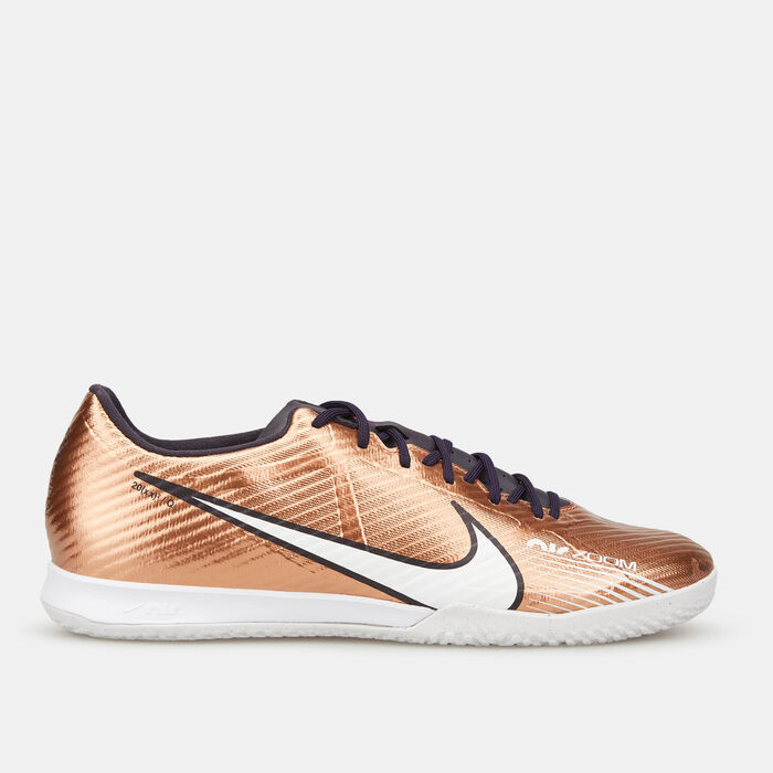 نايكي حذاء كرة القدم زووم ميركيوريال فيبور 12 اكاديمي IC للرجال ذهبي image number 0