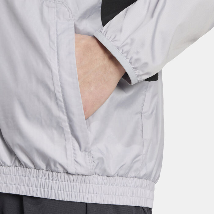 اديداس سترة وايند بريكر تيك أبيرل للرجال رمادي image number 4