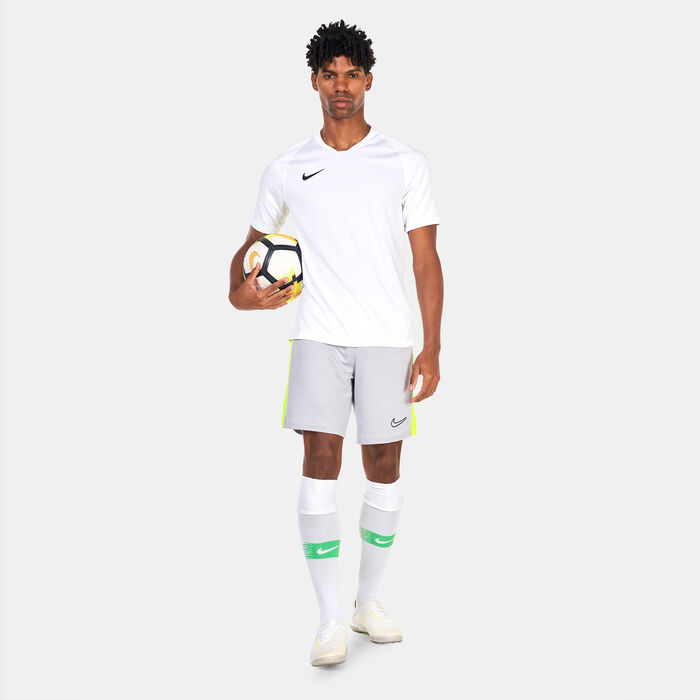 نايكي دراي-فِت أكاديمي شورت كرة القدم للرجال رمادي image number 2