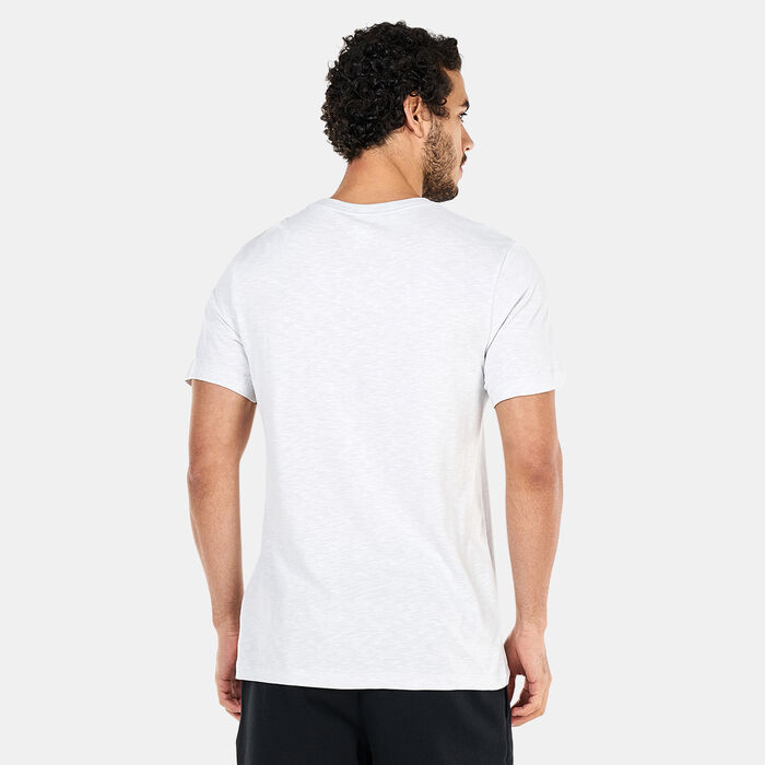 نايكي تيشيرت دراي-فِت وايلد كلاش للرجال أحمر image number 1