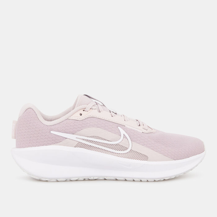 نايكي حذاء الجري على الطرق داون شيفتر 13 للنساء وردي image number 0