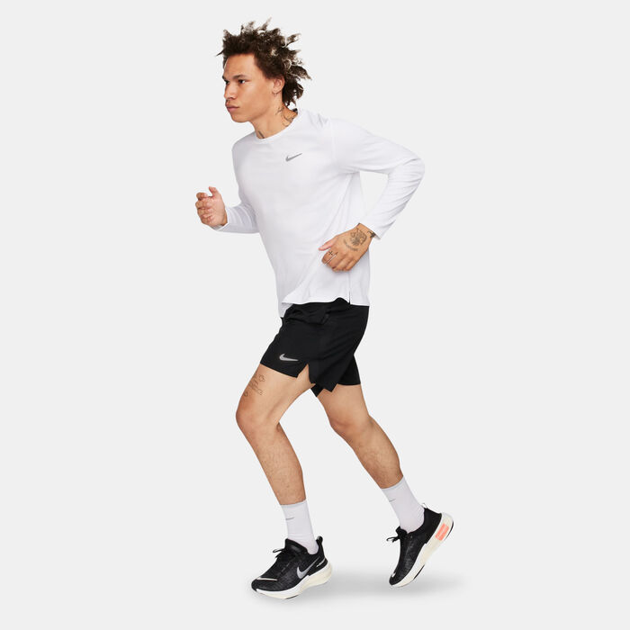 نايكي ميلر تيشيرت دراي-فت UV رانينج بأكمام طويلة للرجال أبيض image number 2