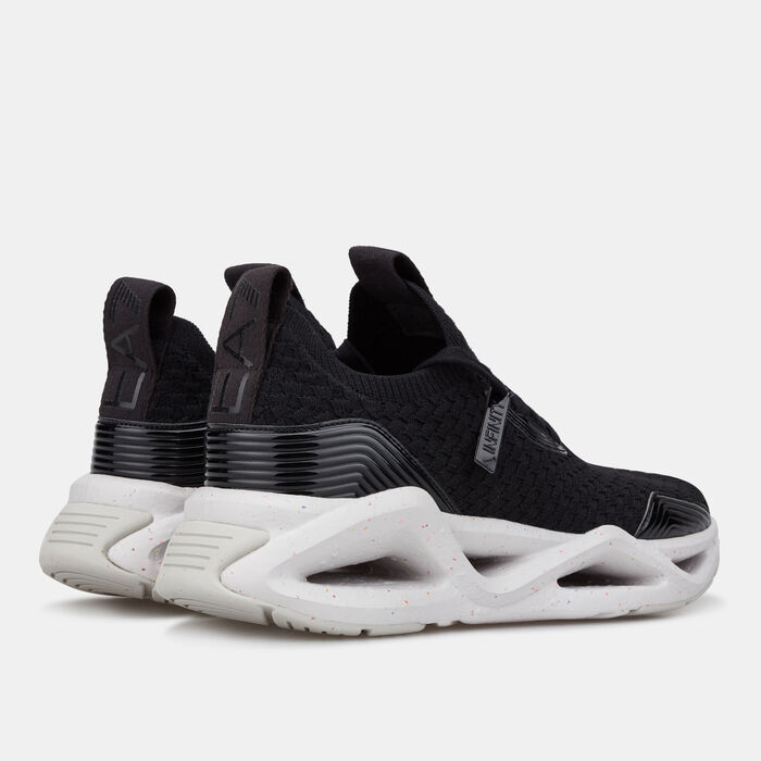 اي ايه 7 امبوريو ارماني حذاء انفنيتي ريسايكل للرجال أسود image number 2