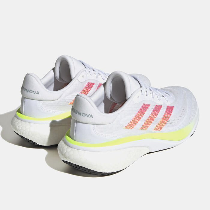 اديداس حذاء الجري سوبرنوفا 3 للنساء أبيض image number 2